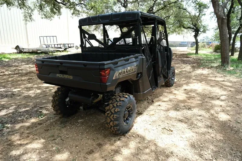 2025 Polaris RANGER CREW 1000 PREMIUM PURSUIT CAMOImage 5