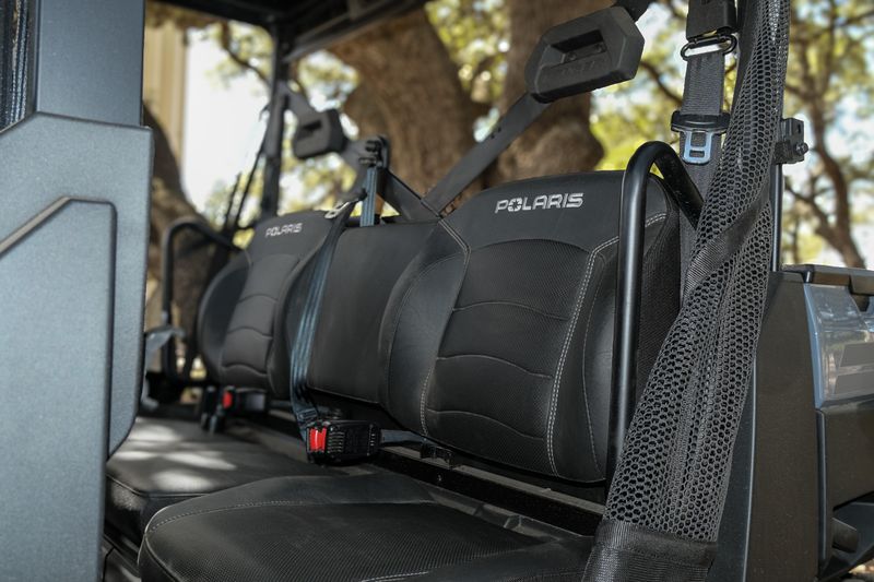 2025 Polaris RANGER CREW XP 1000 PREMIUM STEALTH GRAYImage 12