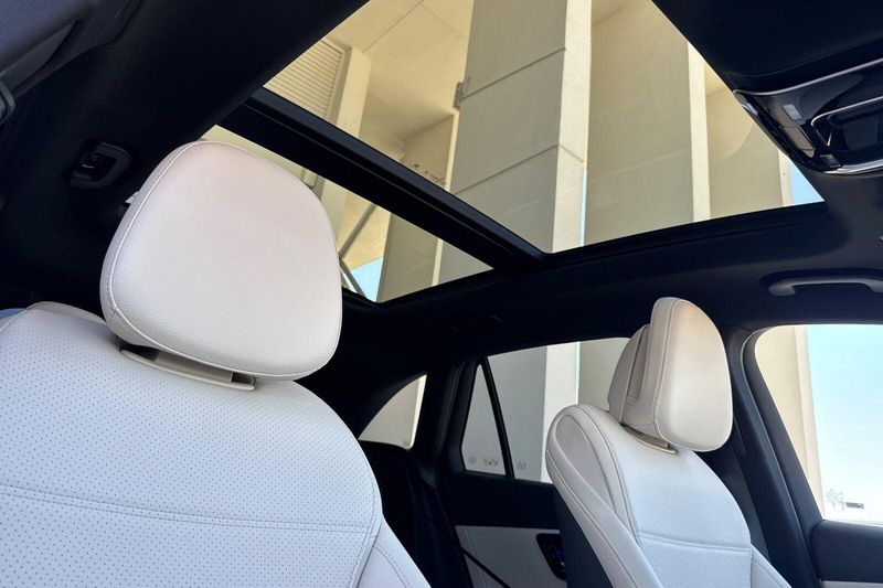 New 2027 Mercedes-Benz GLC-Class GLCGLC 300Image 14