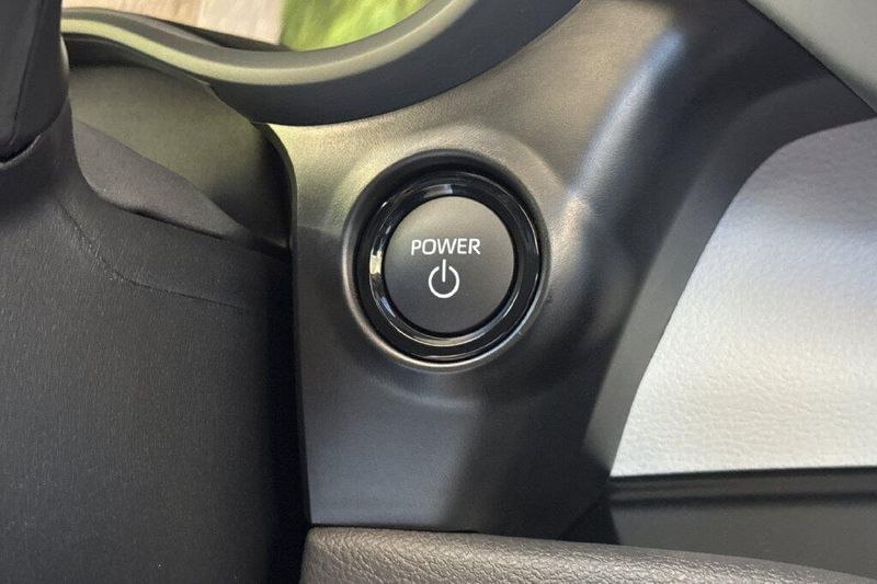 New 2026 Toyota Sienna XSEImage 24