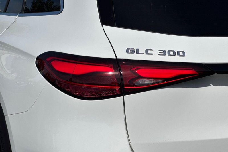 New 2026 Mercedes-Benz GLC-Class GLCGLC 300Image 7