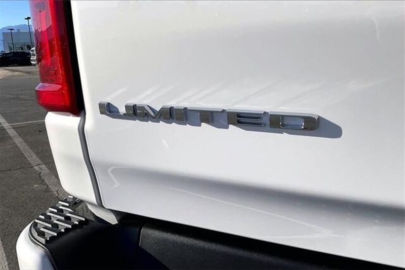 New 2026 RAM 1500 Limited Crew Cab 4x4 5