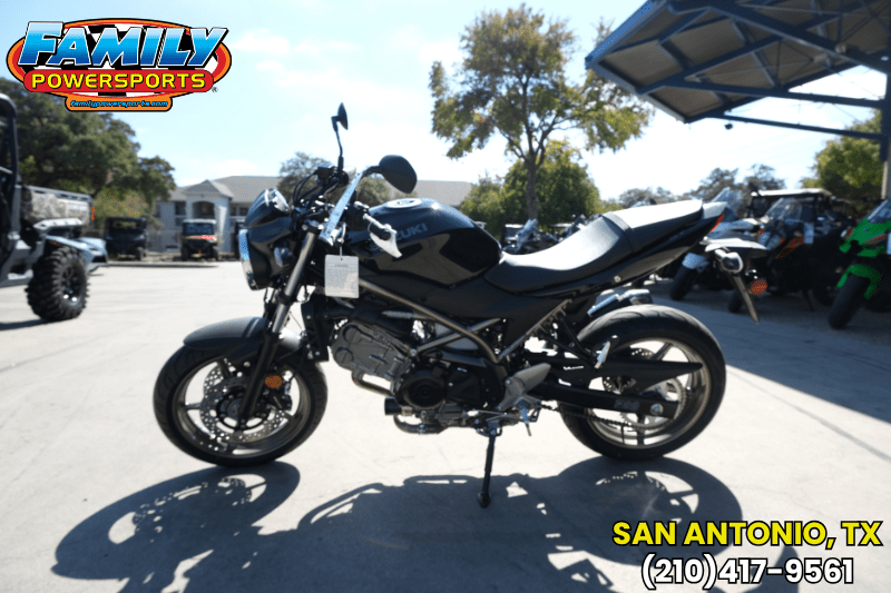 2024 Suzuki SV650 ABS GLASS SPARKLE BLACKImage 1