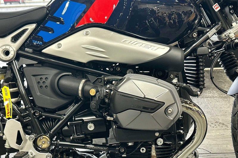 2023 BMW R nineT in a IMPERIALBLUE METALLIC exterior color. BMW Motorcycles of Temecula – Southern California 951-395-0675 bmwmotorcyclesoftemecula.com 
