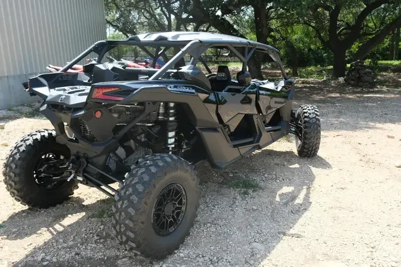 NEW 2025 CAN-AM MAVERICK X3 MAX X RS TURBO RR Image 3