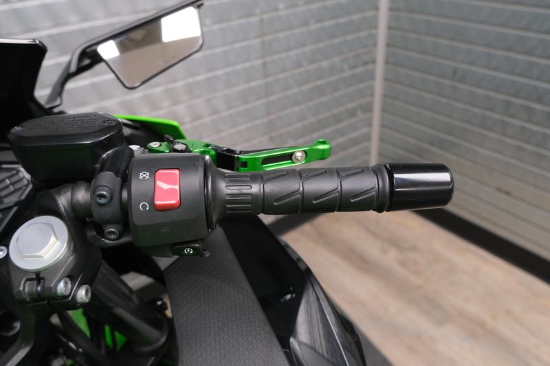 USED 2025 KAWASAKI NINJA 500 Image 21