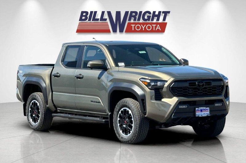 New 2026 Toyota Tacoma TRD Off-RoadImage 1