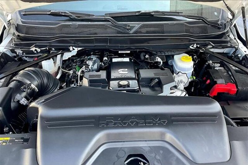 Used 2024 RAM 2500 LaramieImage 9