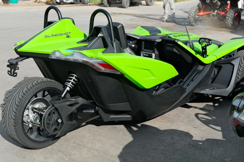 NEW 2025 POLARIS SLINGSHOT SL AUTODRIVE Image 4