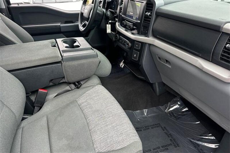 2023 Ford F-150 XLTImage 13