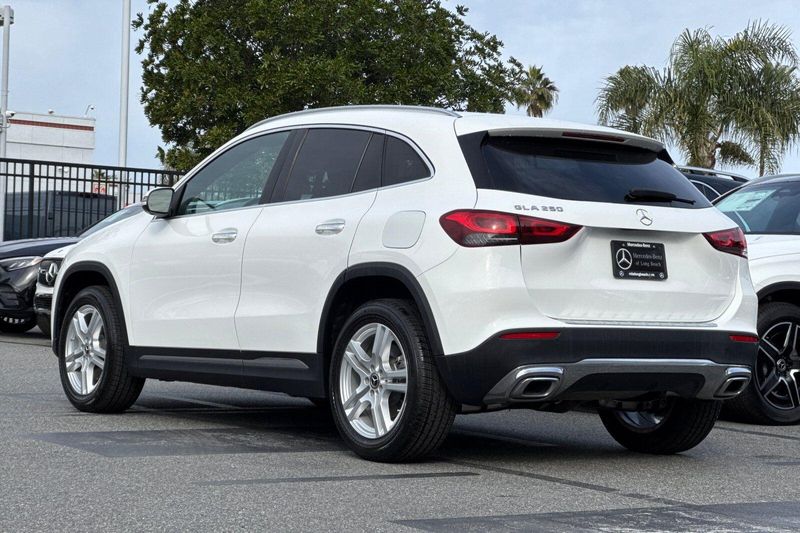 Used 2021 Mercedes-Benz GLA GLA250Image 6