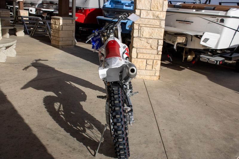 NEW 2026 YAMAHA YZ250F 70TH ANNIVERSARY EDITION Image 8