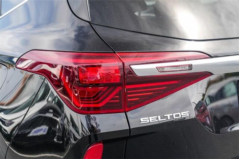 2023 Kia Seltos SImage 9
