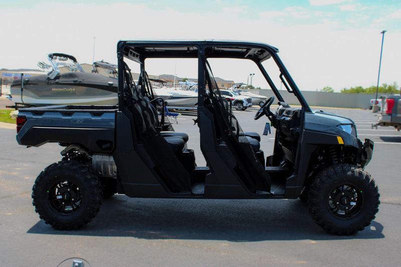 NEW 2026 POLARIS RANGER CREW XP 1000 PREMIUM Image 2