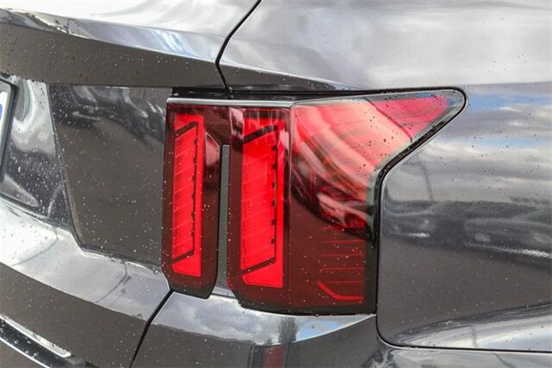2025 Kia Sorento LXImage 18