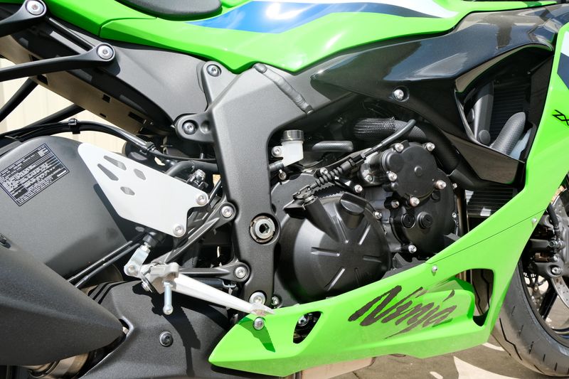 NEW 2026 KAWASAKI NINJA ZX6R ABS Image 11