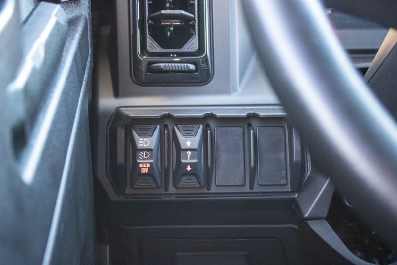 NEW 2026 CAN-AM DEFENDER MAX LONE STAR CAB HD11 Image 32