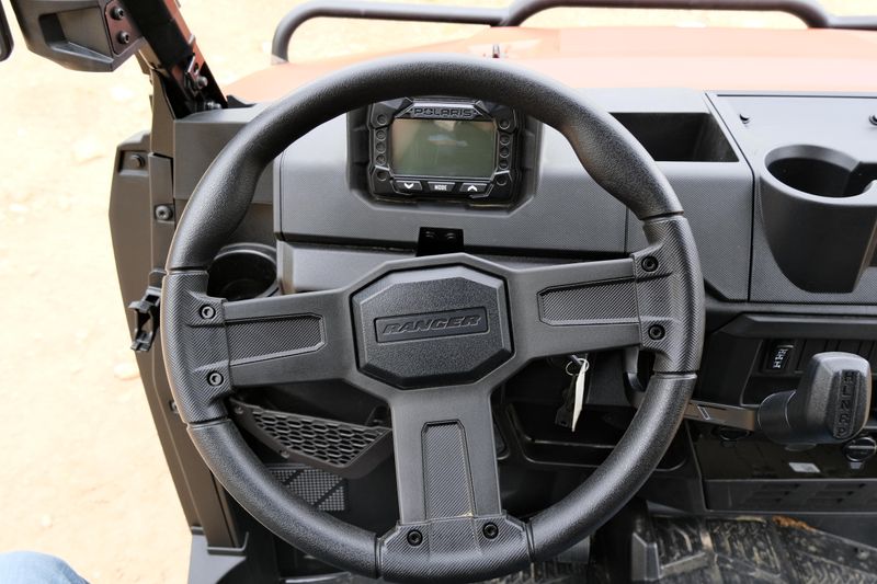 NEW 2026 POLARIS RANGER CREW 1000 PREMIUM Image 16
