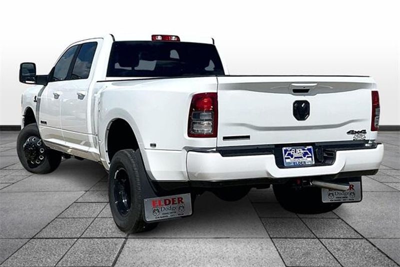 2024 RAM 3500 Big Horn Crew Cab 4x4 8