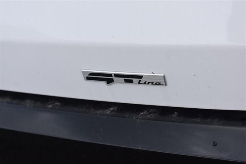 New 2026 Kia EV9 GT-LineImage 17