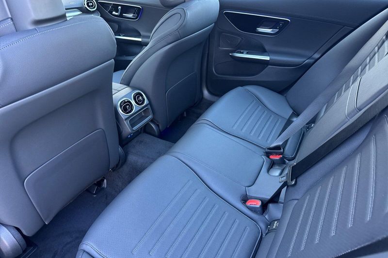 New 2026 Mercedes-Benz C-Class C 300Image 9