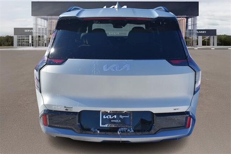 2024 Kia EV9 GT-LineImage 4