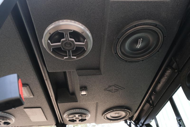 NEW 2026 CFMOTO UFORCE U10 XL PRO Image 19