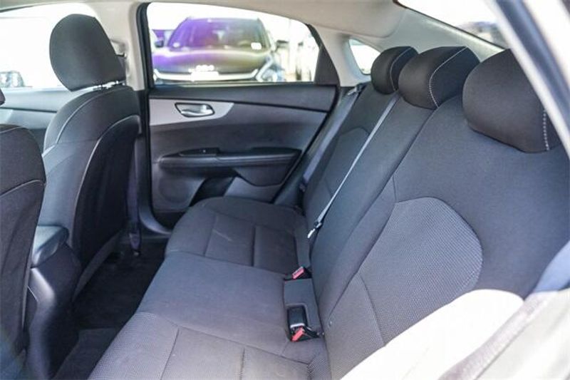 2021 Kia Forte LXSImage 19