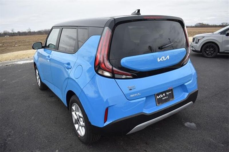 New 2025 Kia Soul SImage 5
