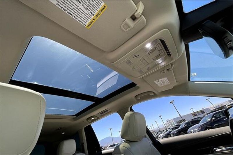 Used 2021 Cadillac XT6 Premium LuxuryImage 29