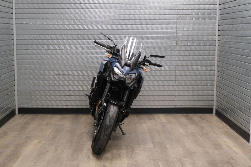USED 2022 KAWASAKI Z900 ABS Image 8