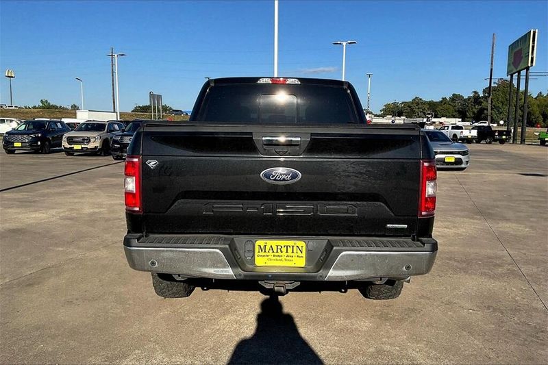 2019 Ford F-150 XLT photo 4