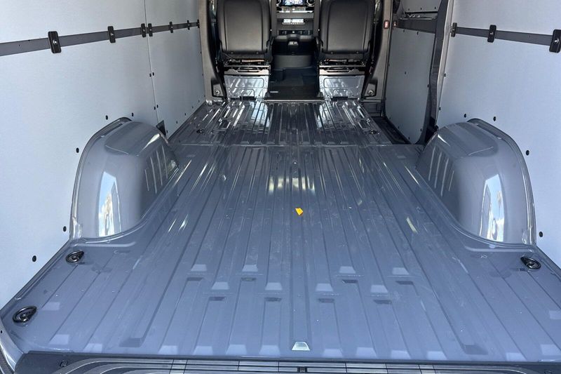 New 2026 Mercedes-Benz Sprinter 2500 Cargo 144 WBImage 11