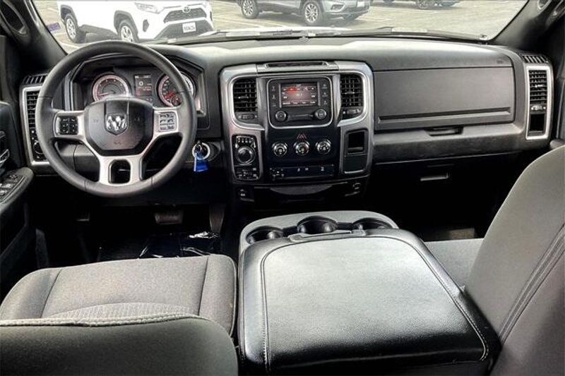 2021 RAM 1500 Classic WarlockImage 15