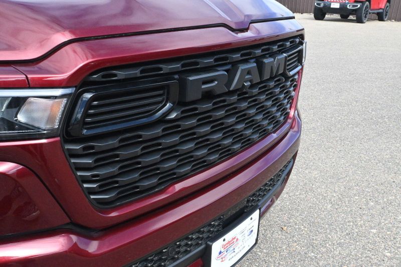 2025 RAM 1500 TradesmanImage 16