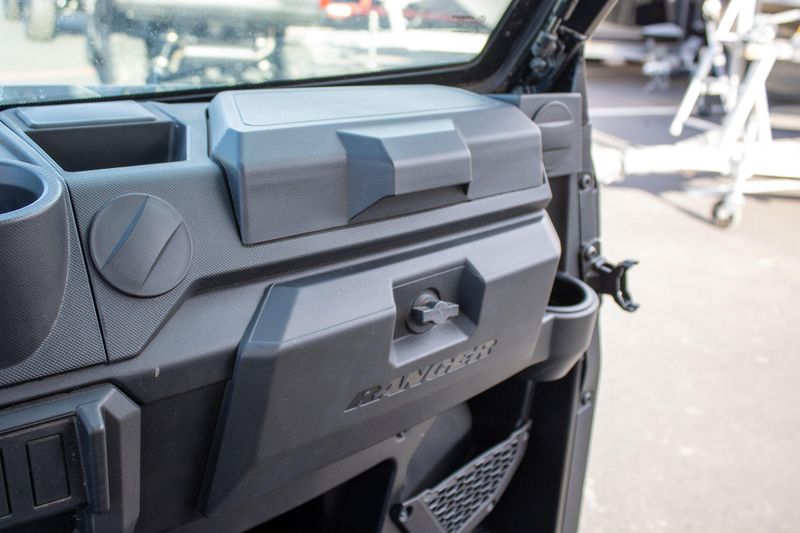 NEW 2026 POLARIS RANGER CREW XP 1000 PREMIUM Image 25