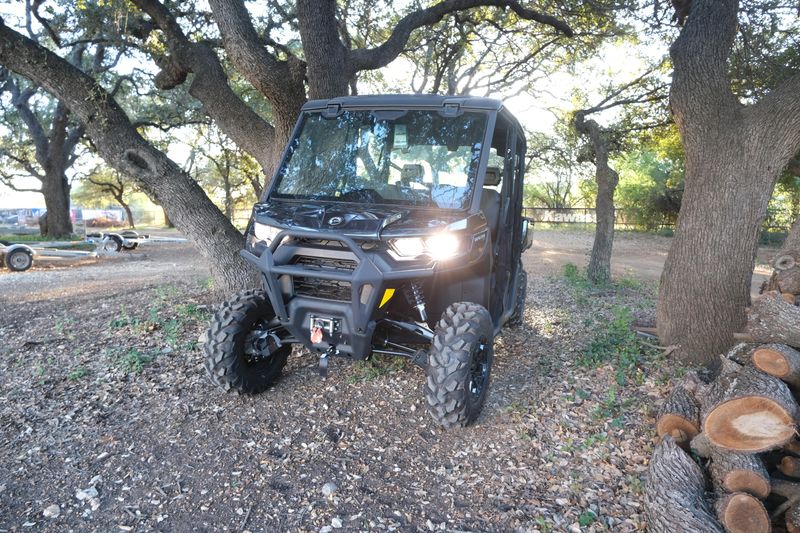 2025 Can-Am DEFENDER MAX XT HD10 STEALTH  BLACKImage 39