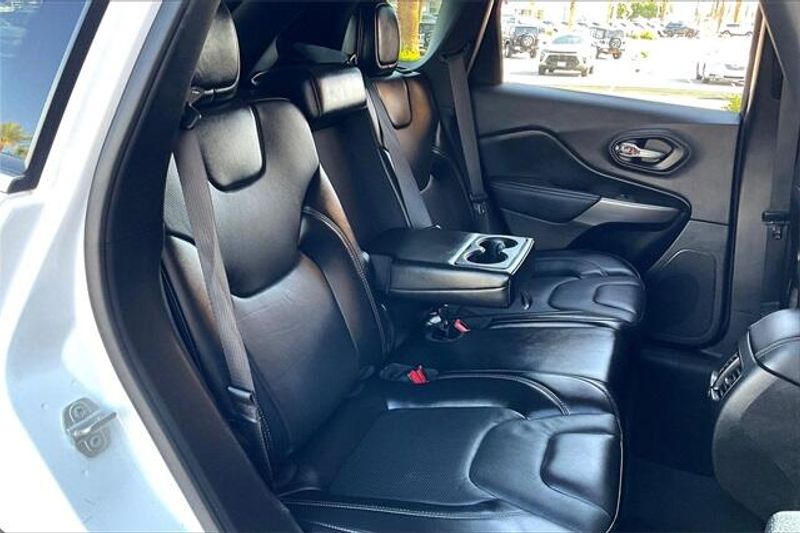 2021 Jeep Cherokee Latitude LuxImage 26