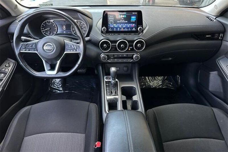 Used 2022 Nissan Sentra SVImage 11