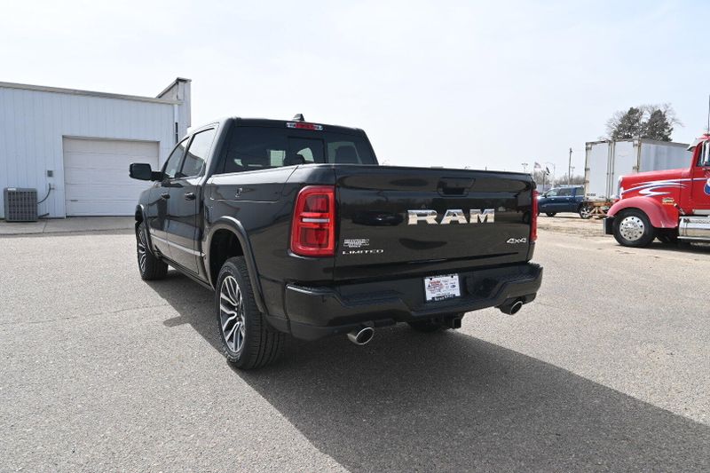 2025 RAM 1500 LimitedImage 6
