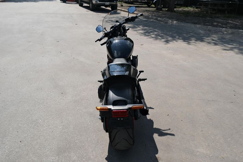 Used 2019 HARLEY FXDR 114 BLACK Image 4