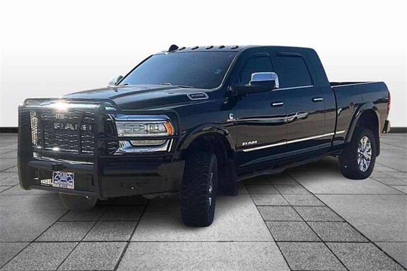 2022 RAM 2500 LimitedImage 2