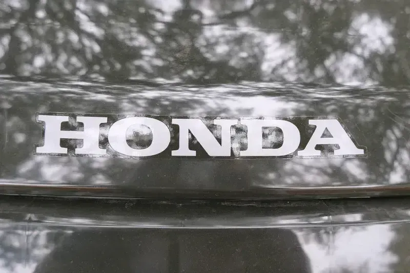 2025 Honda PIONEER 1000 6 DELUXE Image 8