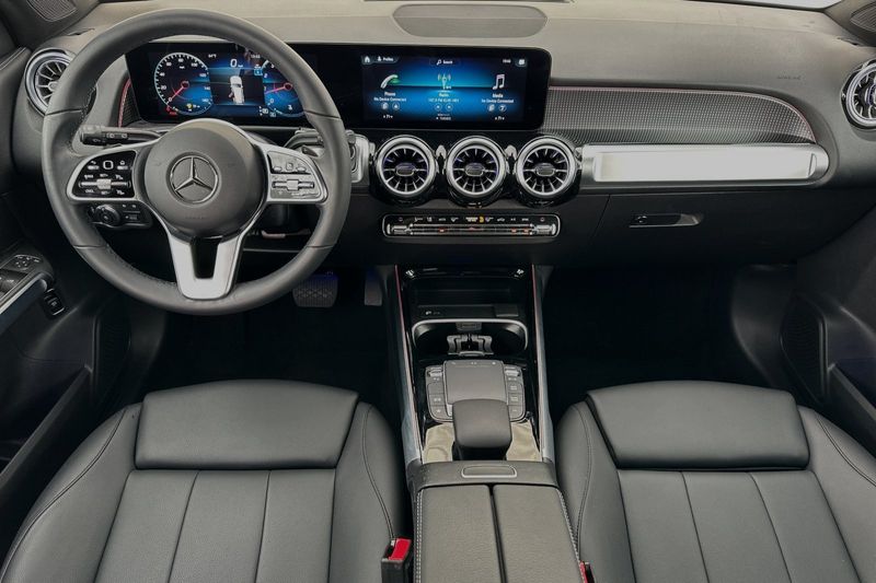 2023 Mercedes-Benz GLB 250Image 10