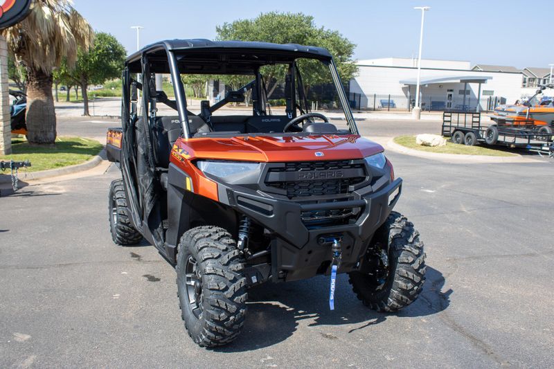 NEW 2026 POLARIS RANGER CREW XP 1000 PREMIUM Image 1