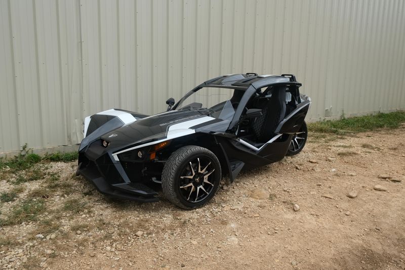2019 Polaris SLINGSHOT GT BLACK CRYSTAL Image 7