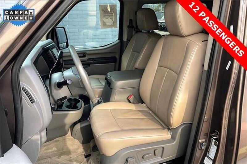 Used 2018 Nissan NV Passenger NV3500 HD SLImage 24