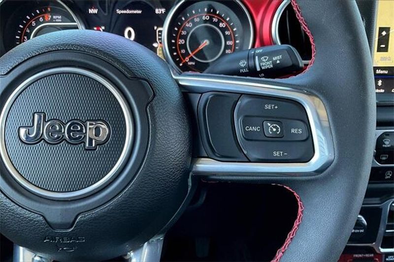 Used 2023 Jeep Gladiator RubiconImage 19