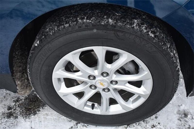 Used 2020 Chevrolet Equinox LTImage 11