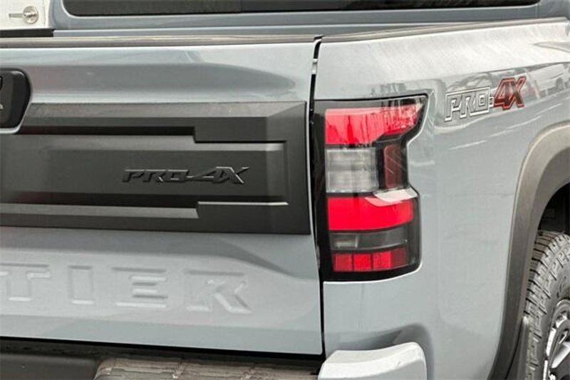 New 2025 Nissan Frontier PRO-4XImage 21